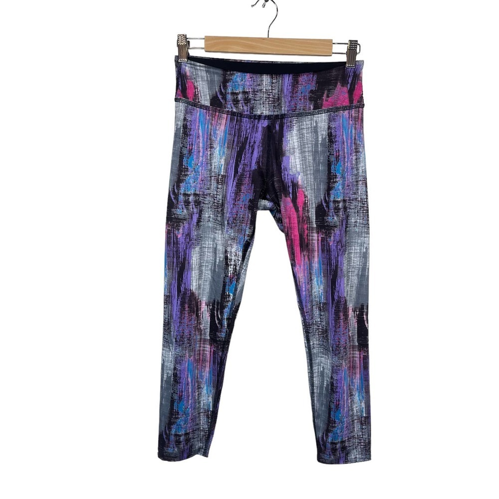 Beyond Yoga multi‎ color crop legging size M